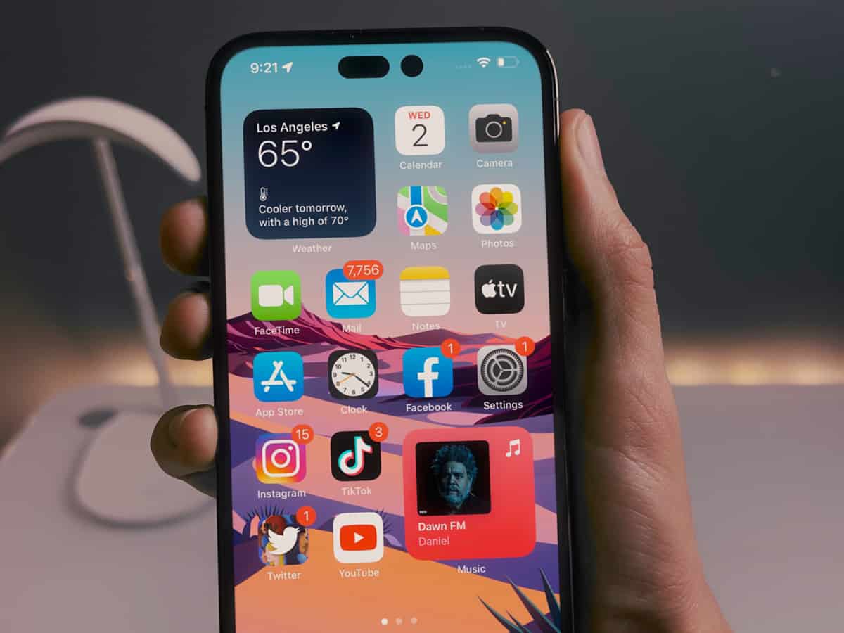 iPhone bị trì hoãn chưa thể nhập hàng về Việt Nam do gián đoạn quá trình sản xuất.